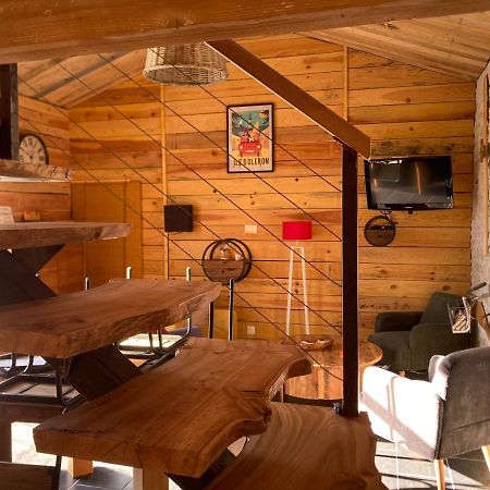 La Cabane Charmante Petite Maison 2 Chambres A 2,5Km Plage サン・ジョルジュ・ドレロン エクステリア 写真
