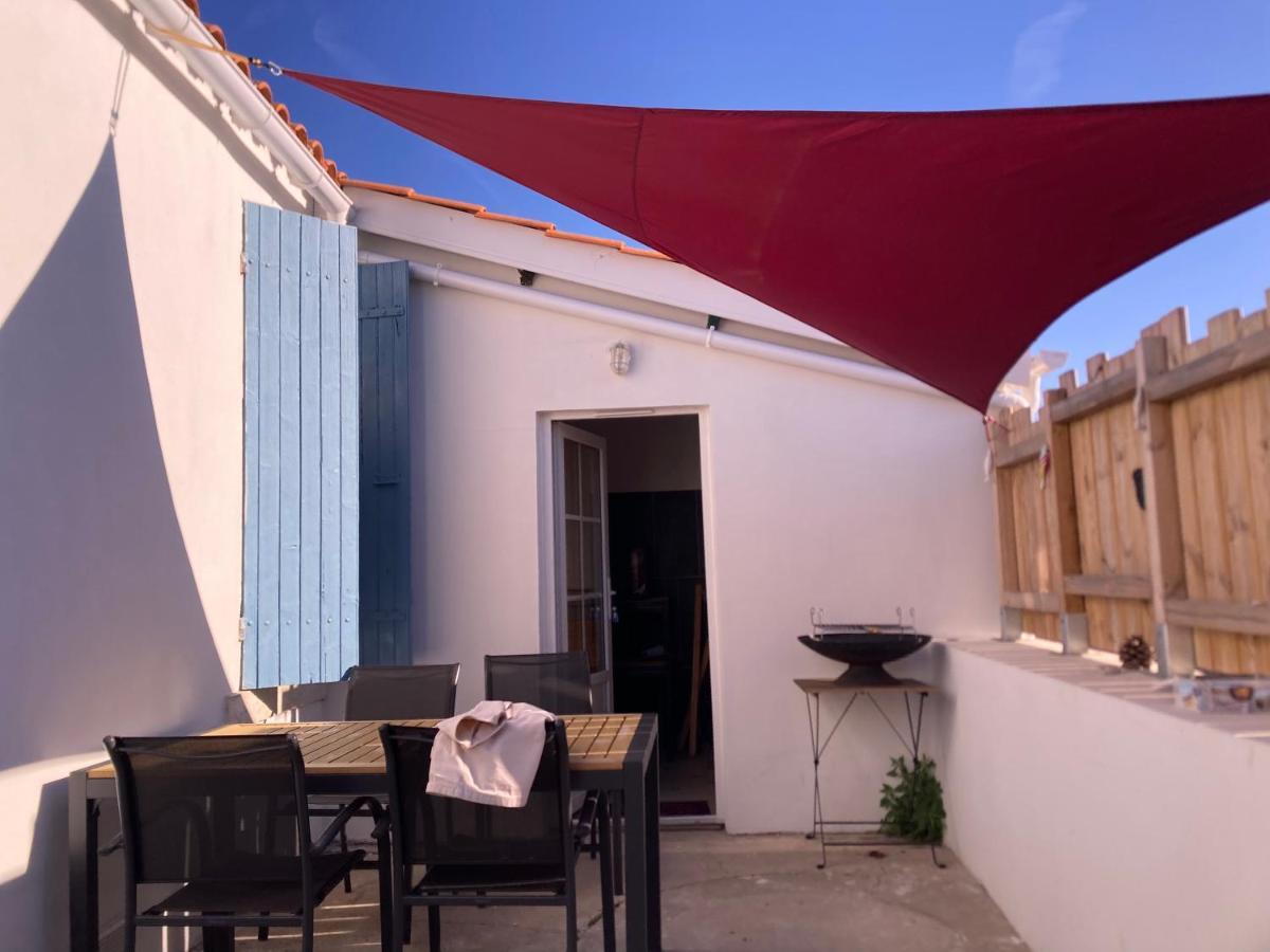 La Cabane Charmante Petite Maison 2 Chambres A 2,5Km Plage サン・ジョルジュ・ドレロン エクステリア 写真